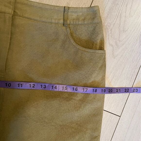 Vintage light olive green suede midi skirt - Picture 7 of 8